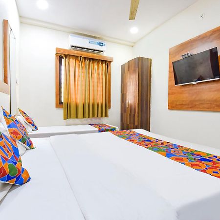 Fabexpress Nishesh Tower Hotel Ujjain Exterior photo